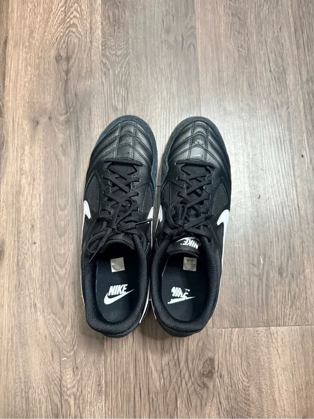 Nike Men’s Black & White Indoor Gato Shoes (Size 12)